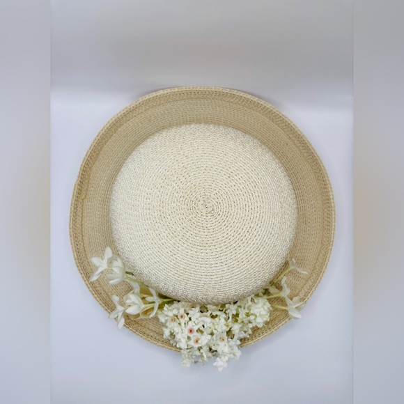 Hard-to-Find Lola Straw Hat with Flowers - Picture 2 of 9